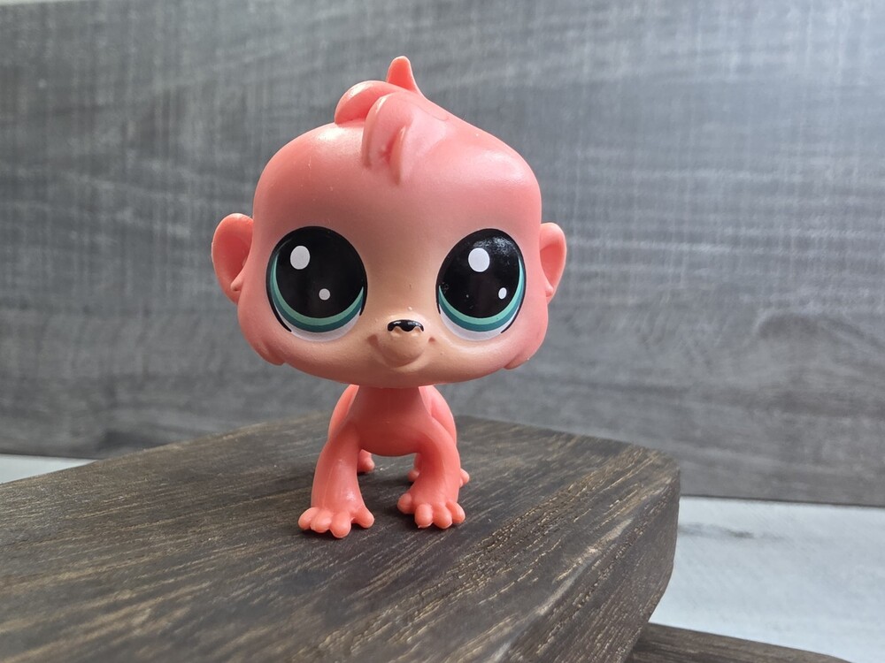 Littlest Pet Shop Monkey No Number # Hungry Shimmer LPS Special g58